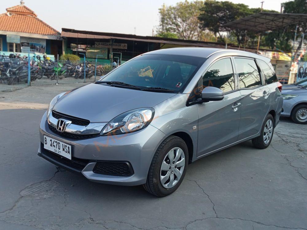 Mobil Honda Mobilio 2016