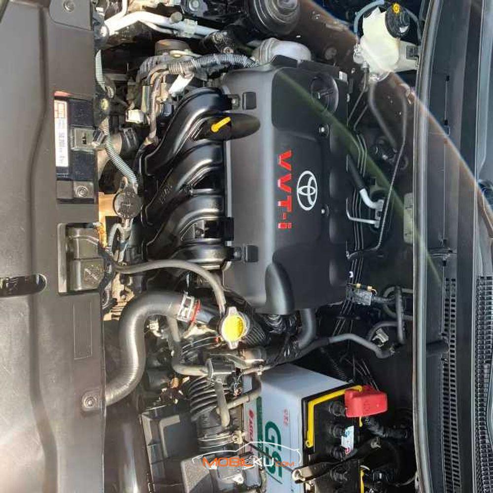 Mobil Toyota Vios 2016