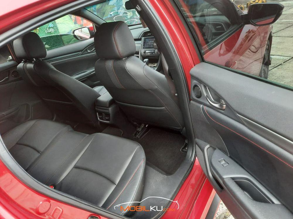 Mobil Honda Civic Sedan 2021