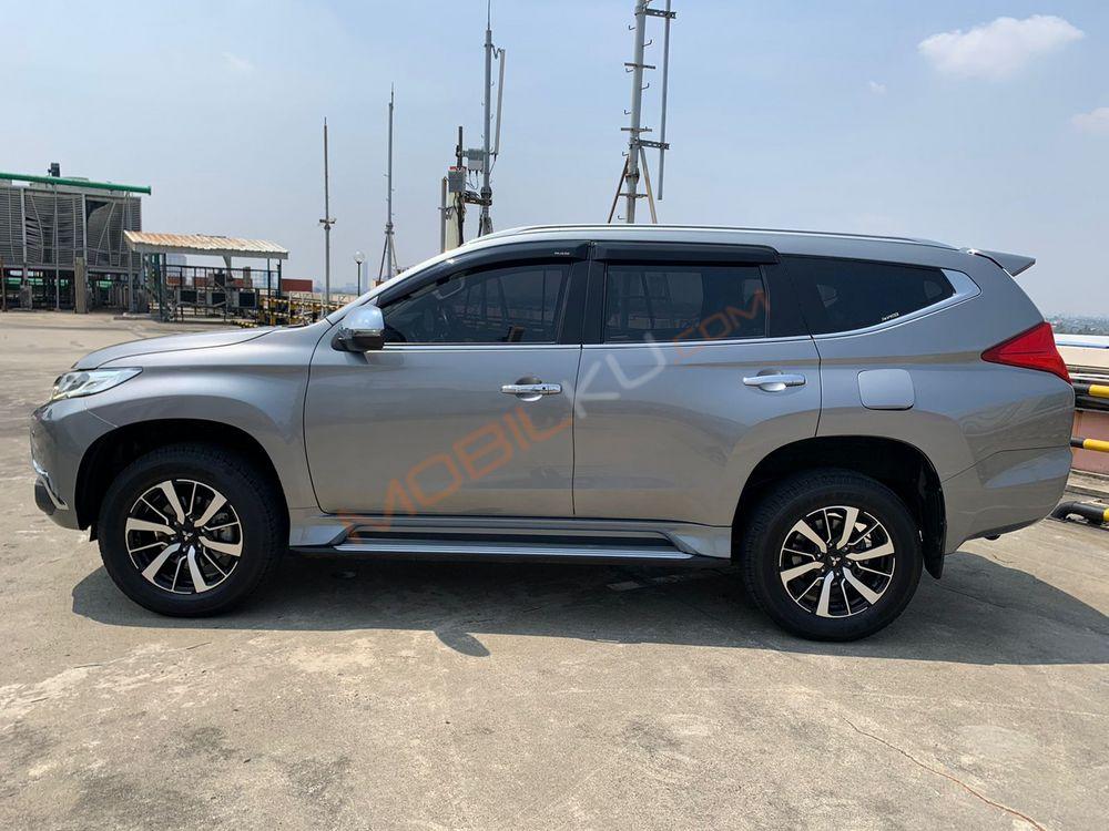 Mobil Mitsubishi Pajero Sport 2017
