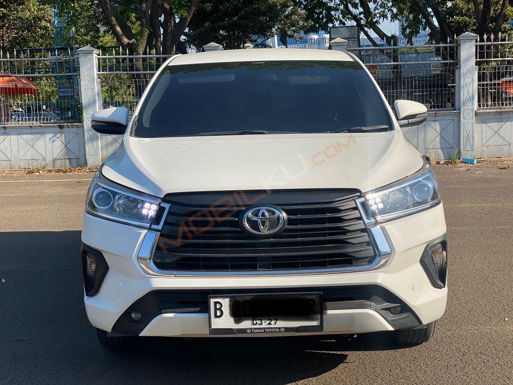 Mobil Toyota Kijang Innova 2022