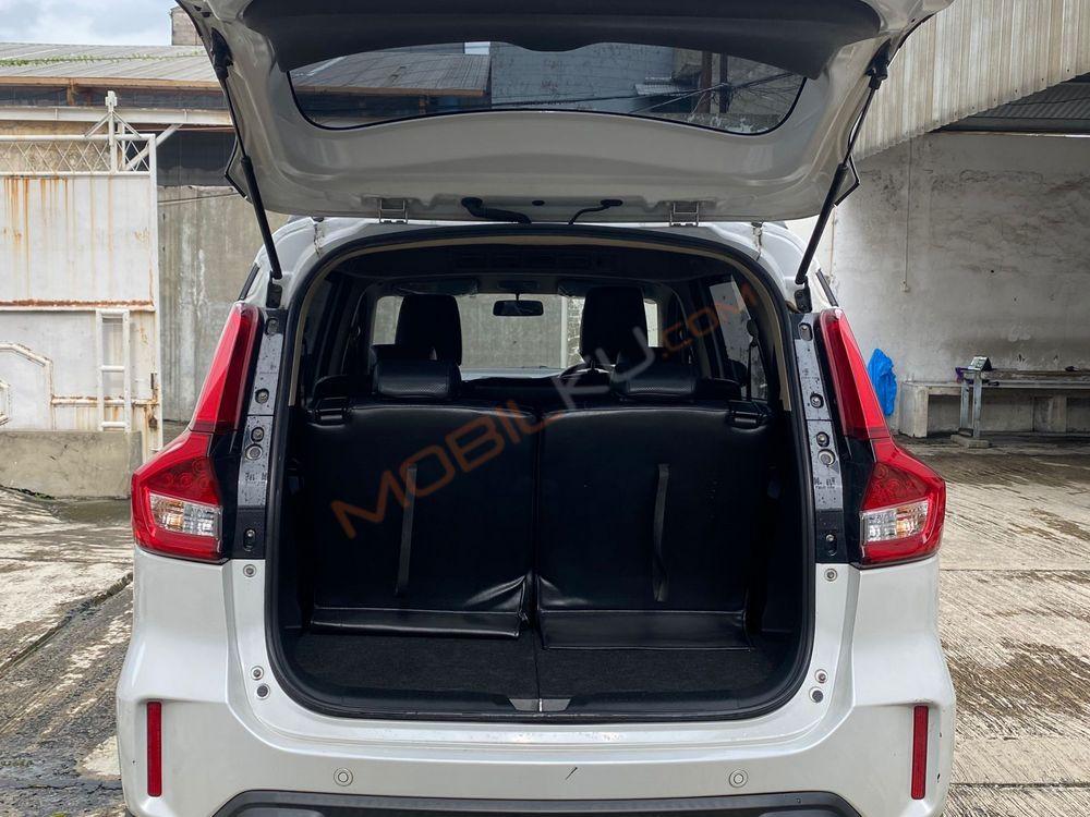 Mobil Suzuki XL7 2020