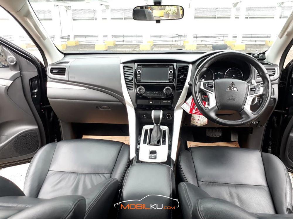 Mobil Mitsubishi Pajero Sport 2017