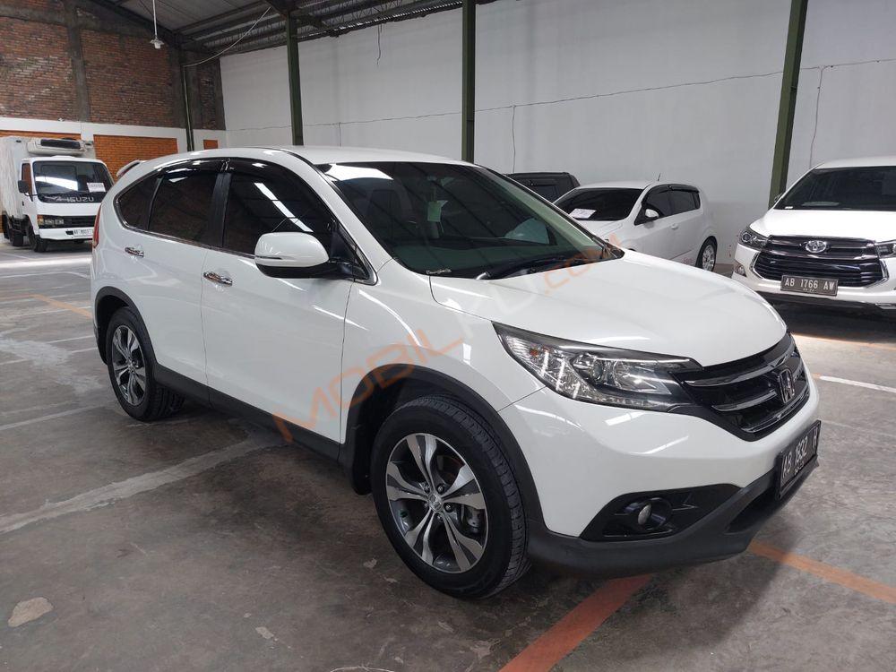Mobil Honda CR-V 2013