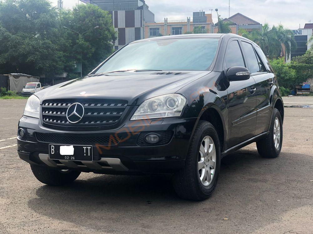 Mobil Mercedes-Benz ML 2006