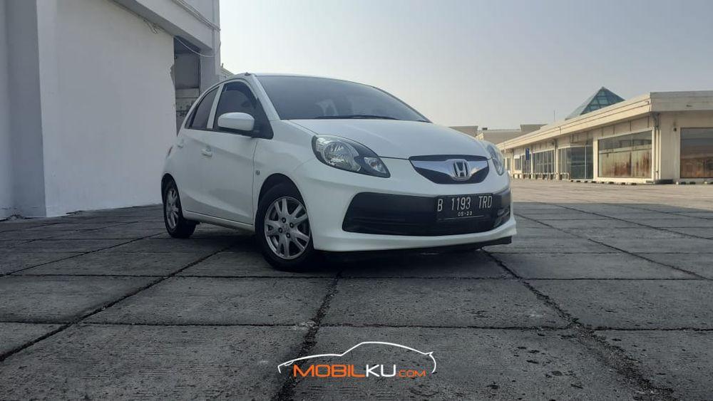 Mobil Honda Brio 2013