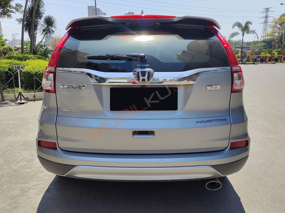 Mobil Honda CR-V 2016