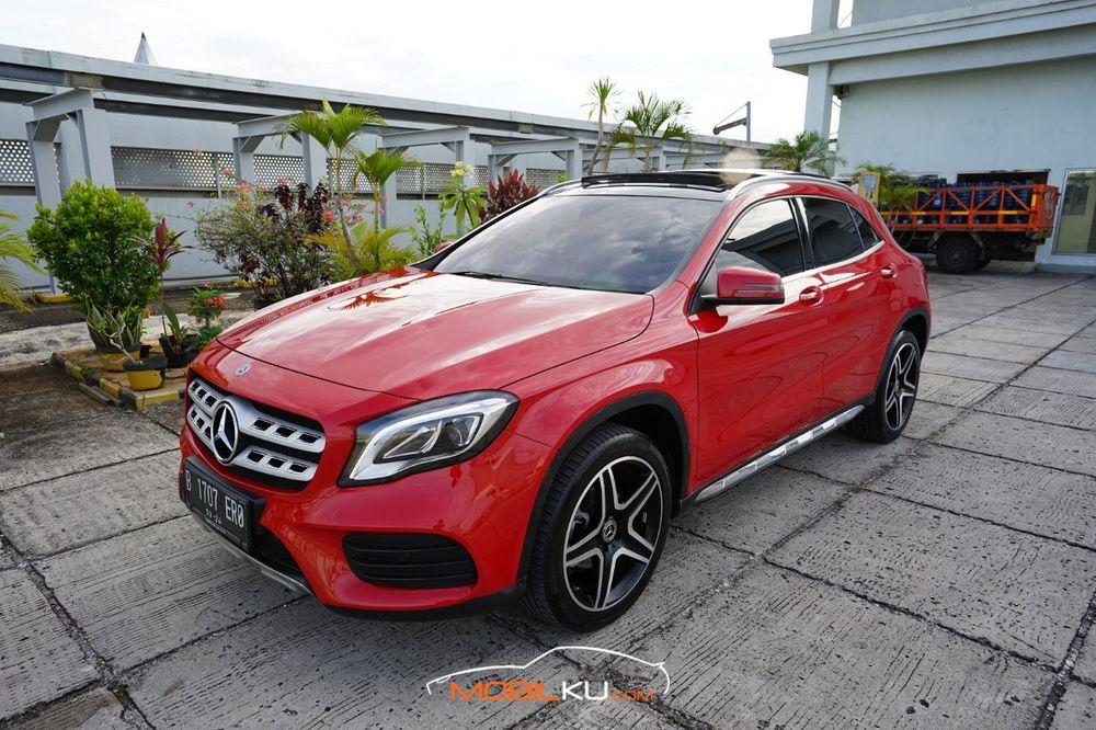 Mobil Mercedes-Benz GLA 2018