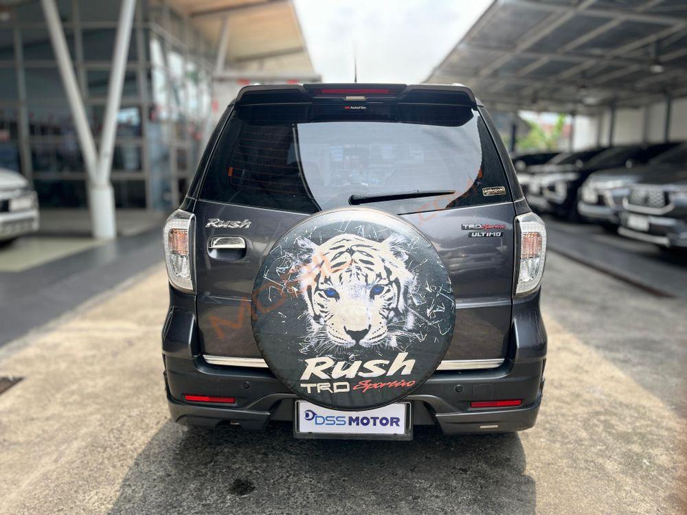 Mobil Toyota Rush 2016