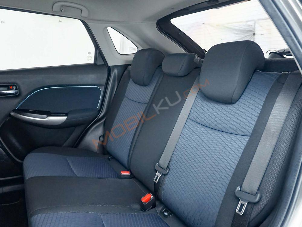 Mobil Suzuki Baleno 2021