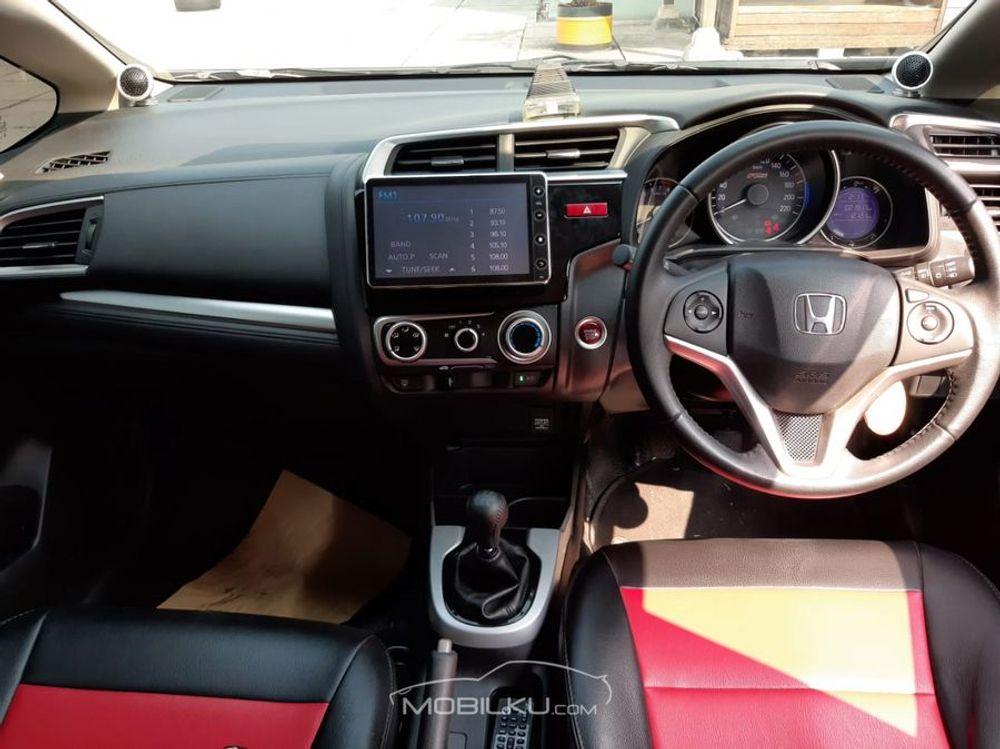 Mobil Honda Jazz 2017