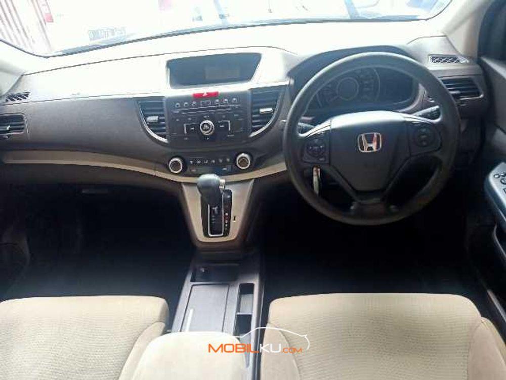 Mobil Honda CR-V 2013