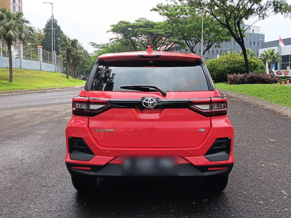 Mobil Toyota Raize 2022