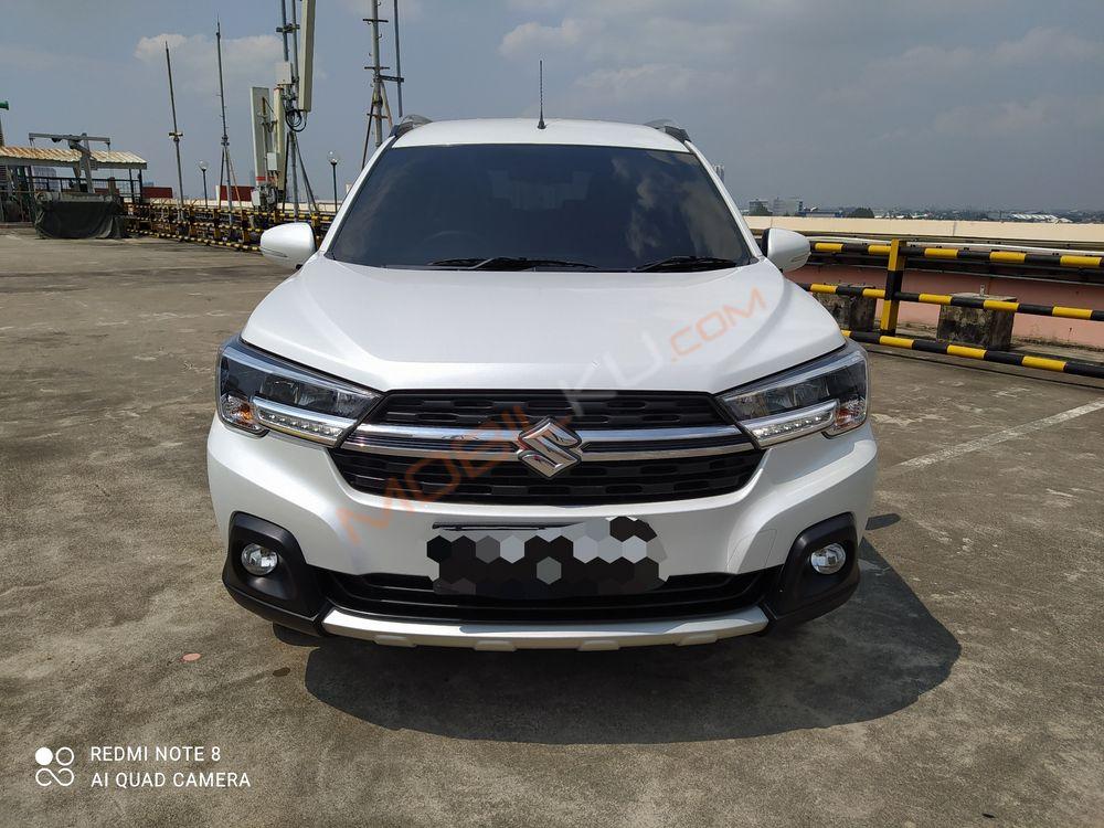 Mobil Suzuki XL7 2021