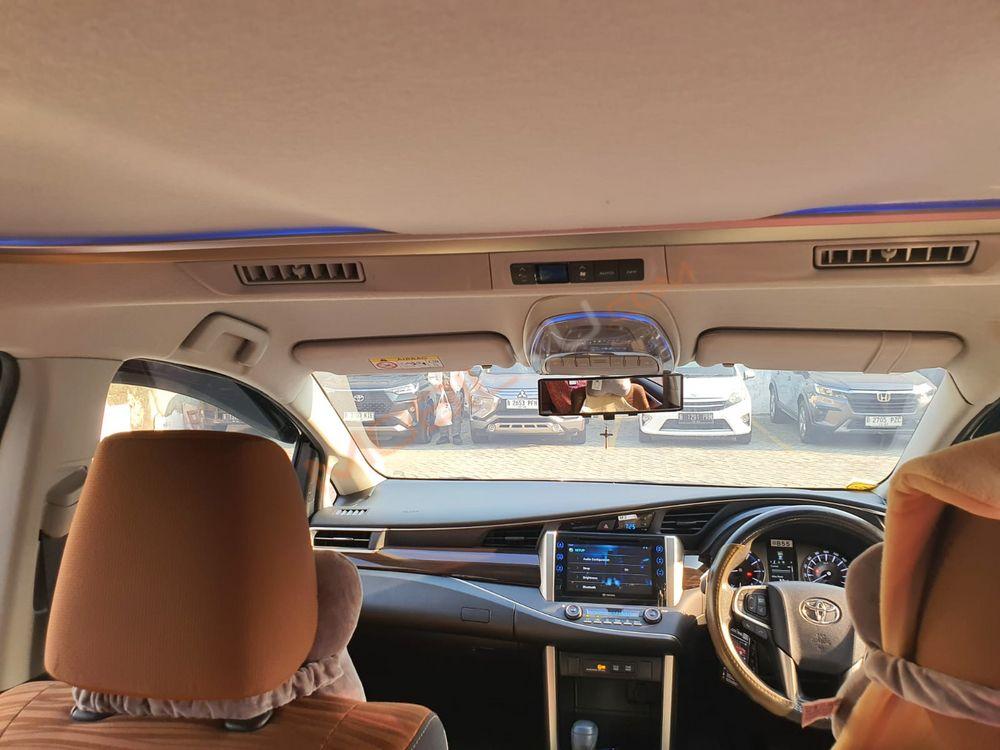 Mobil Toyota Kijang Innova 2018