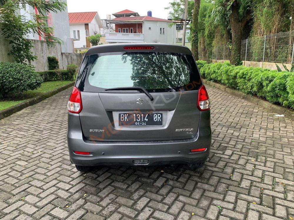 Mobil Suzuki Ertiga 2014