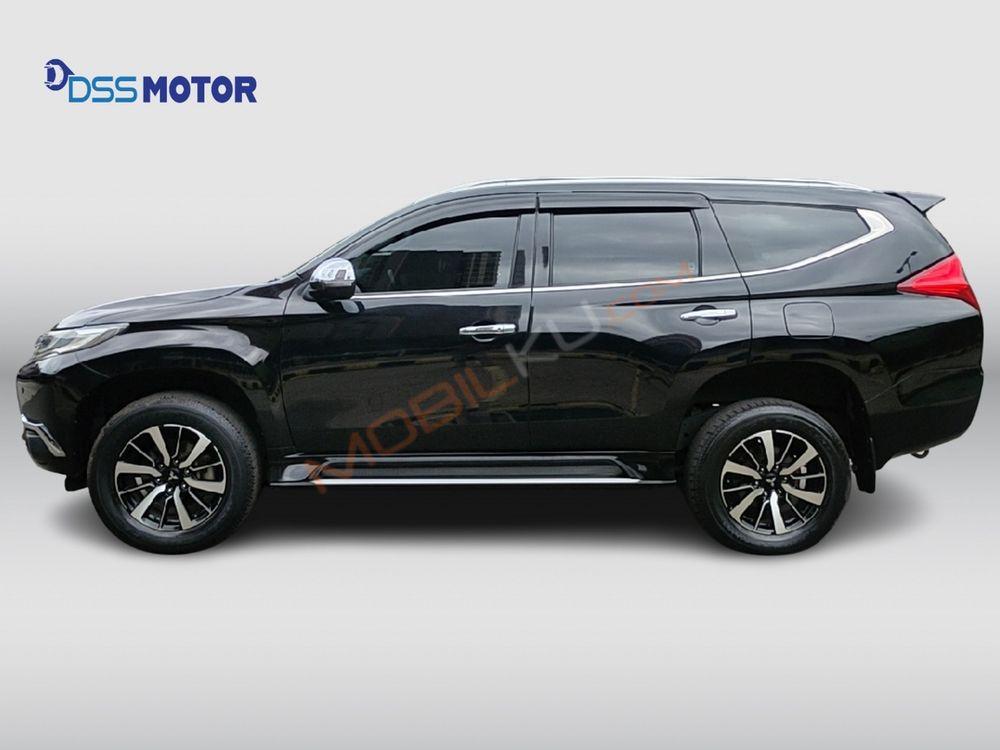 Mobil Mitsubishi Pajero Sport 2020