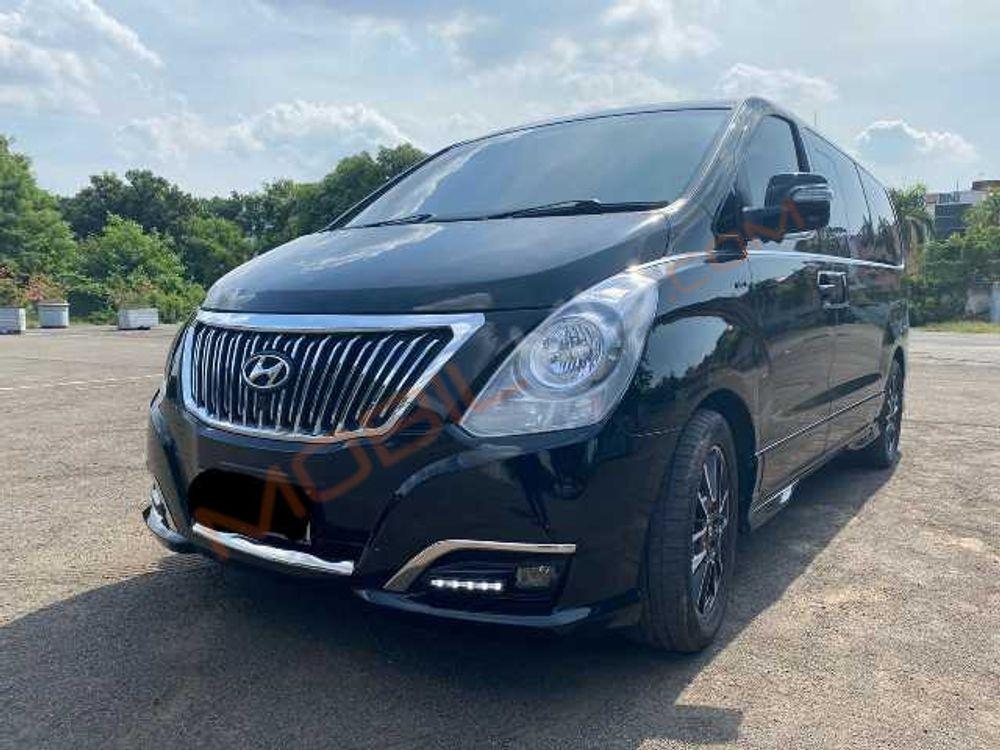 Mobil Hyundai H-1 2017