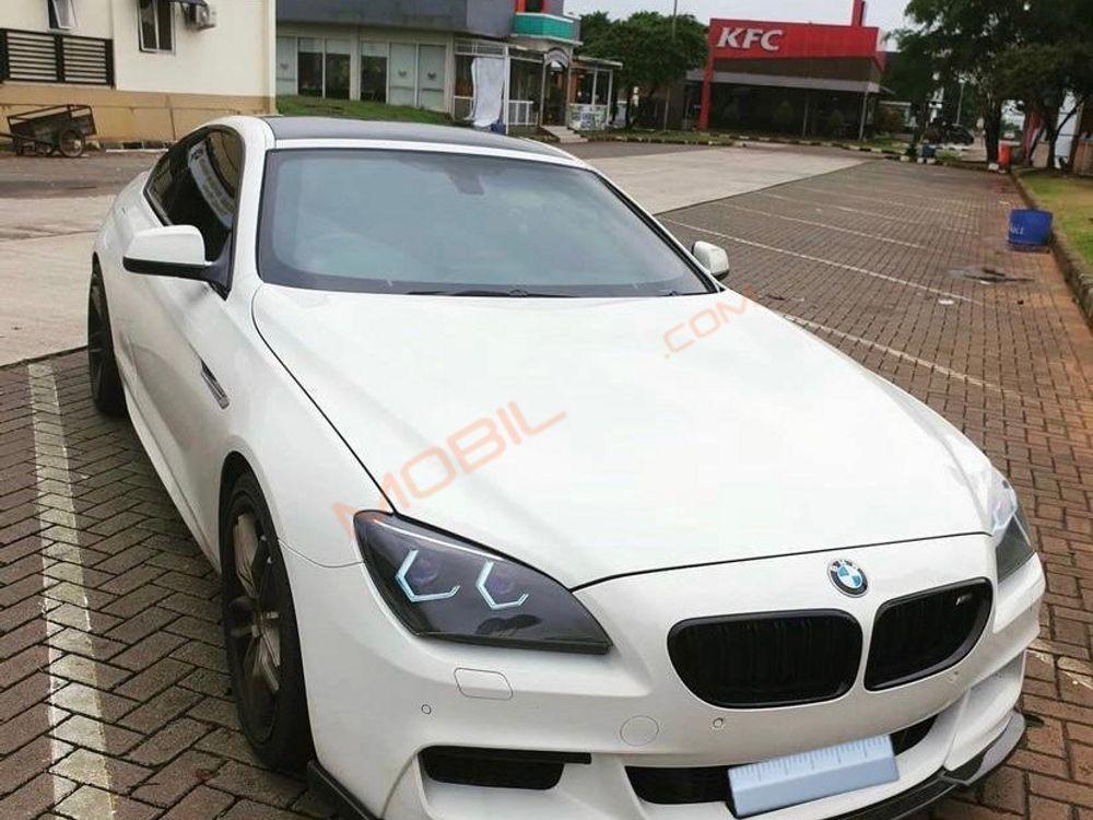 Mobil BMW 6 Series 2012