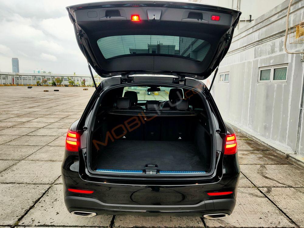Mobil Mercedes-Benz GLC 2019