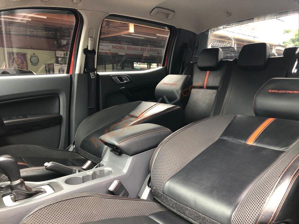 Mobil Ford Ranger 2014