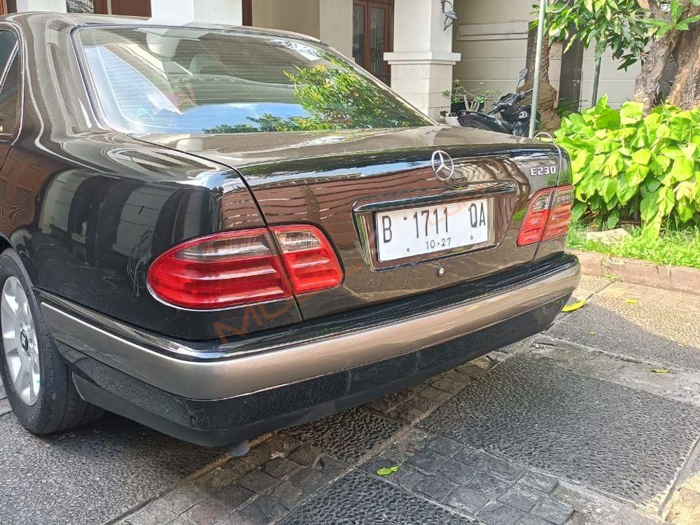 Mobil Mercedes-Benz E-Class 1997