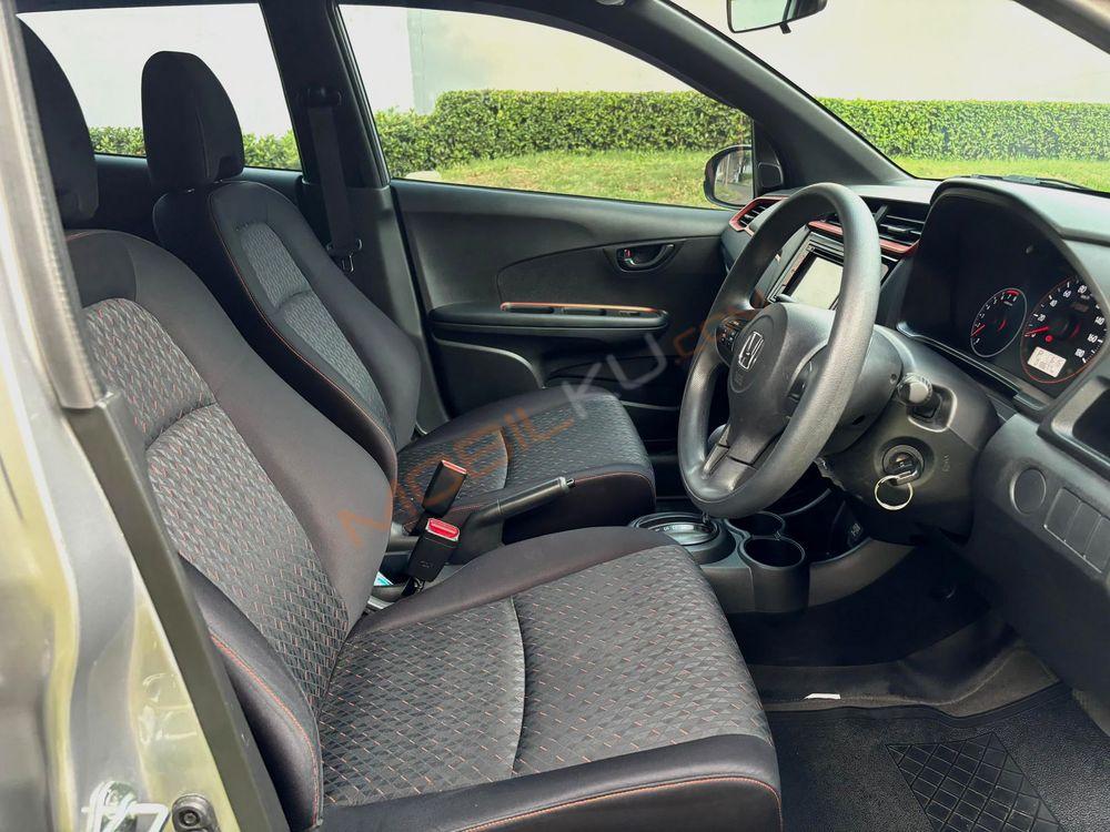 Mobil Honda Brio 2022