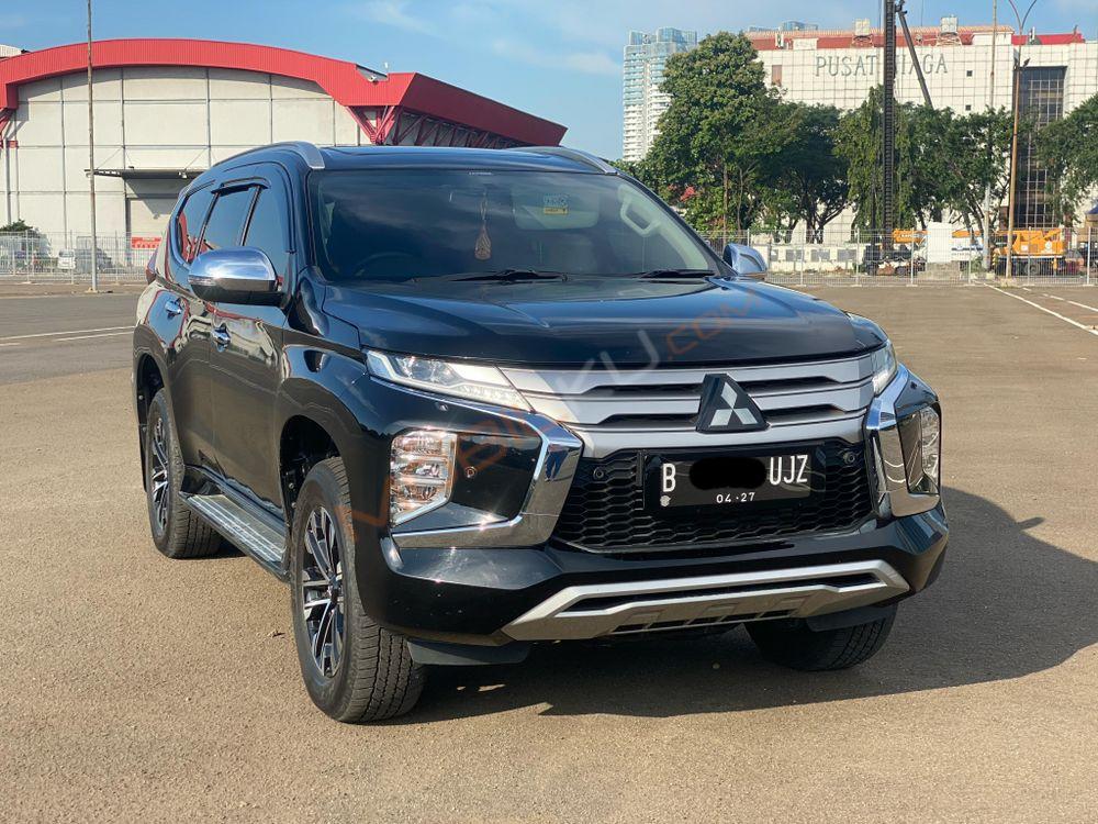 Mobil Mitsubishi Pajero Sport 2022