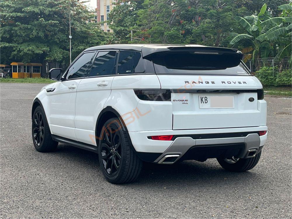 Mobil Range Rover Evoque 2013