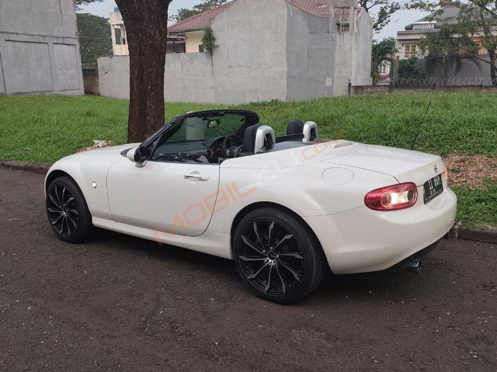 Mobil Mazda MX-5 Miata 2012