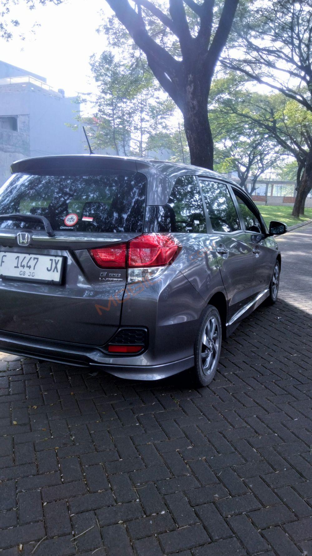Mobil Honda Mobilio 2020
