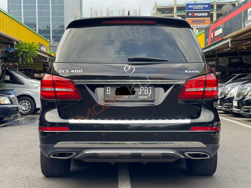 Mobil Mercedes-Benz GLS 2017