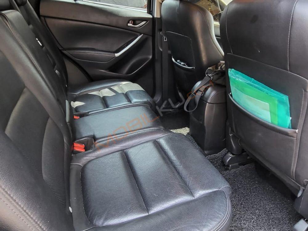 Mobil Mazda CX-5 2015