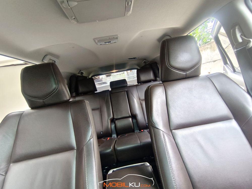Mobil Toyota Fortuner 2019