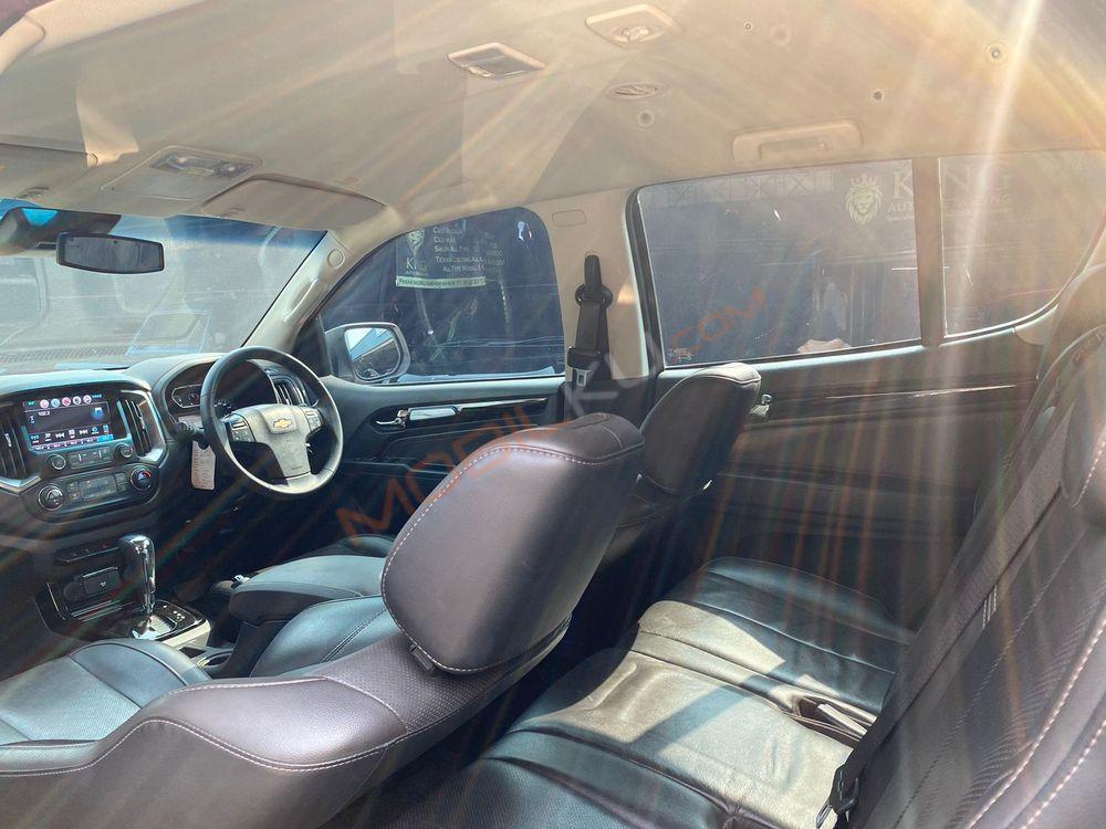 Mobil Chevrolet Trailblazer 2018