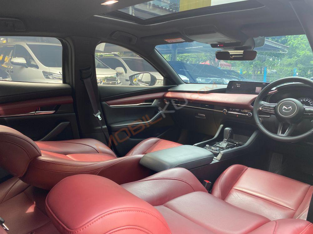 Mobil Mazda 3 2023