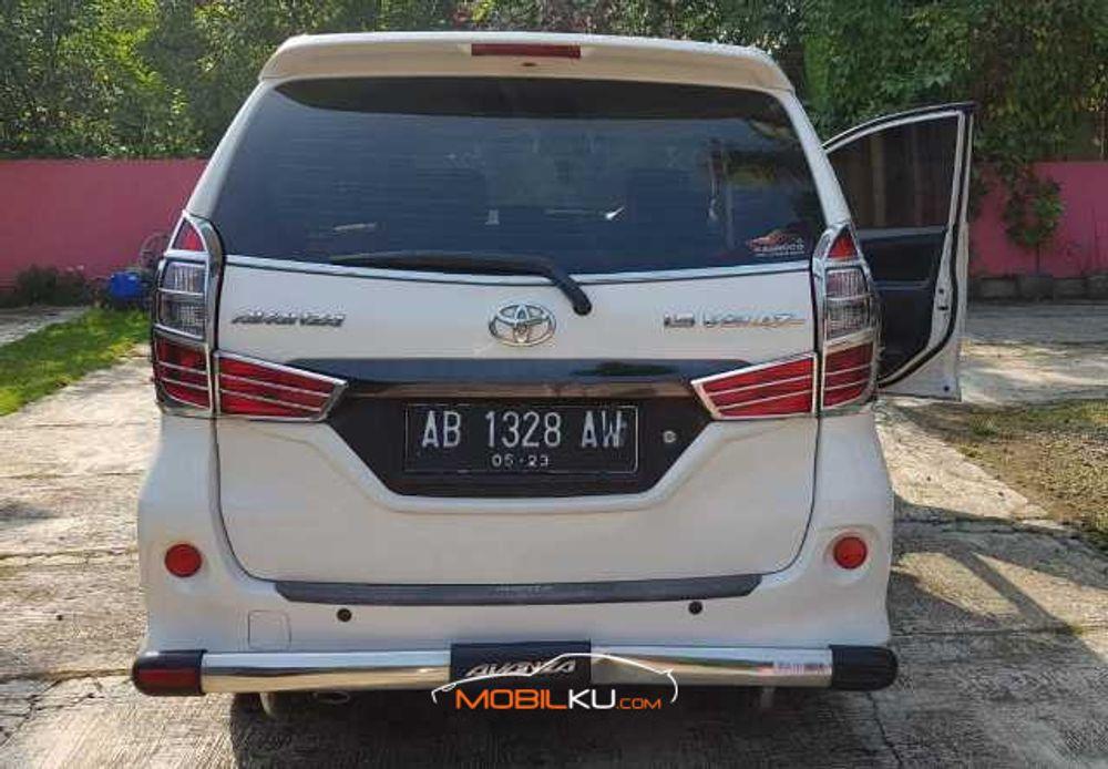 Mobil Toyota Avanza 2018