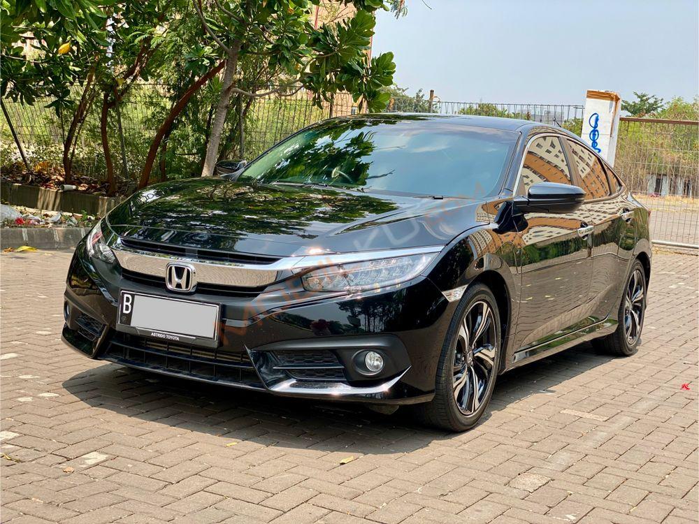 Mobil Honda Civic Sedan 2017