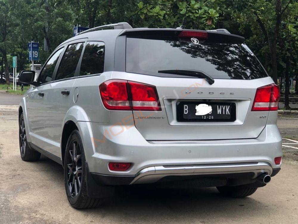 Mobil Dodge Journey 2014