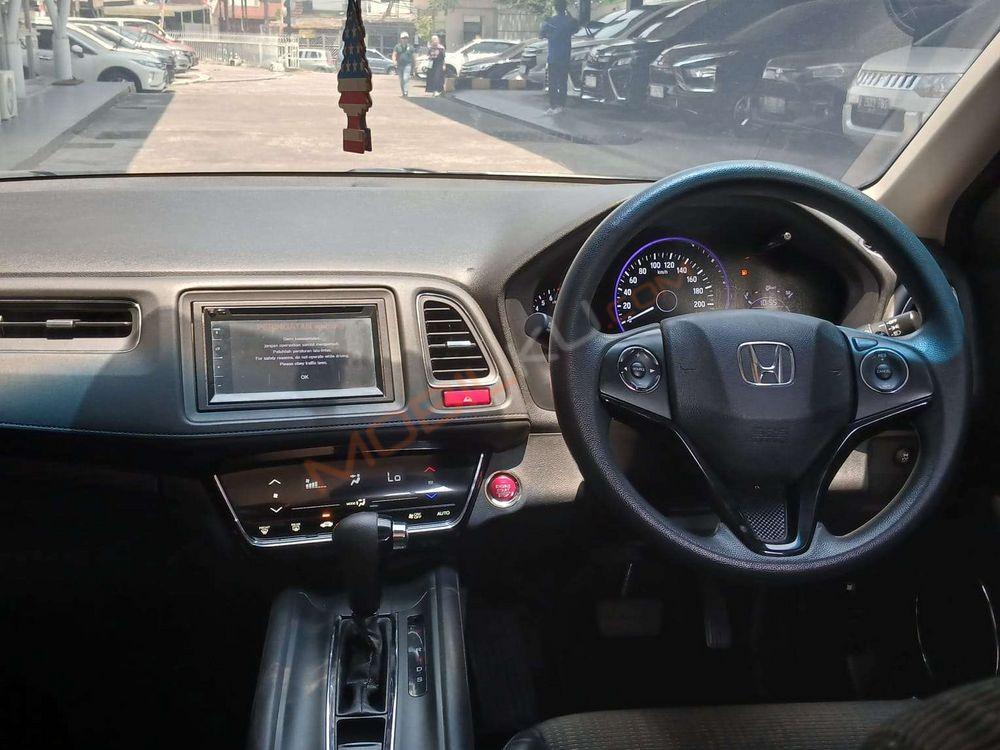 Mobil Honda HR-V 2017