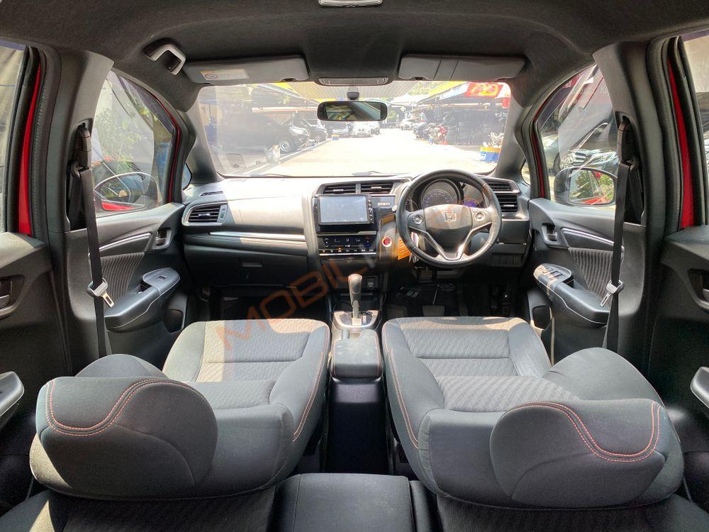 Mobil Honda Jazz 2018
