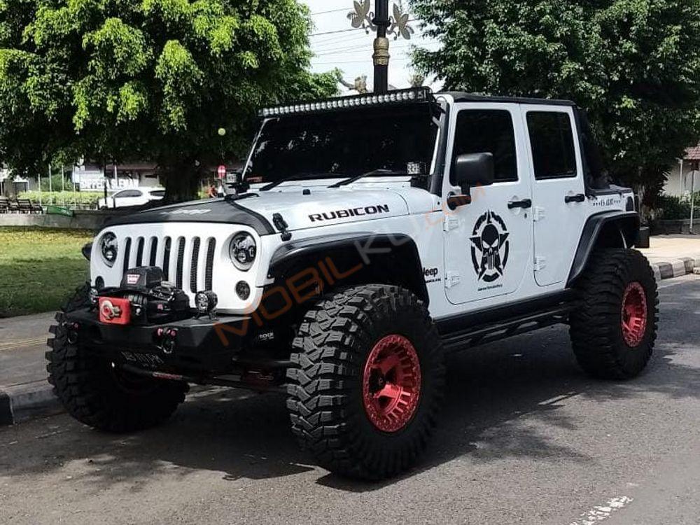 Mobil Jeep Wrangler 2012