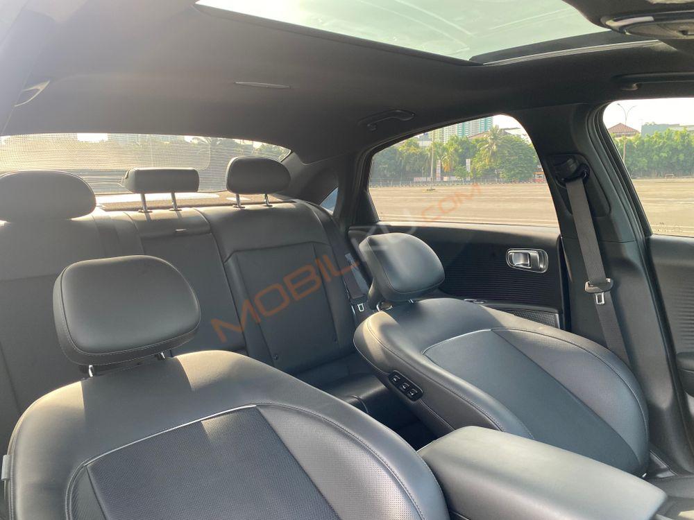 Mobil Hyundai Ioniq 6 2023