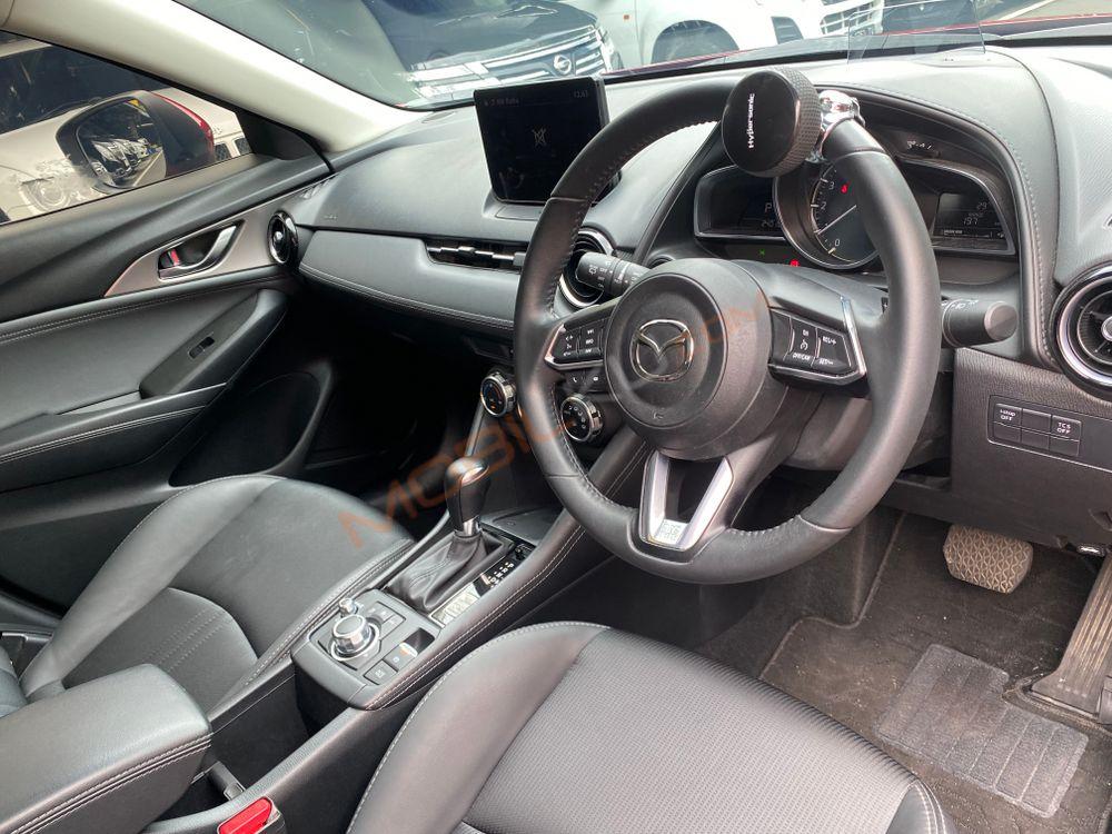 Mobil Mazda CX-3 2023