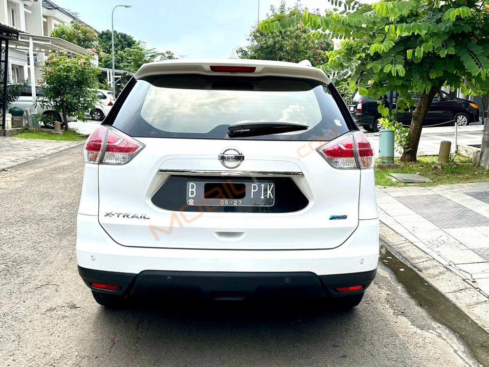 Mobil Nissan X-Trail 2016