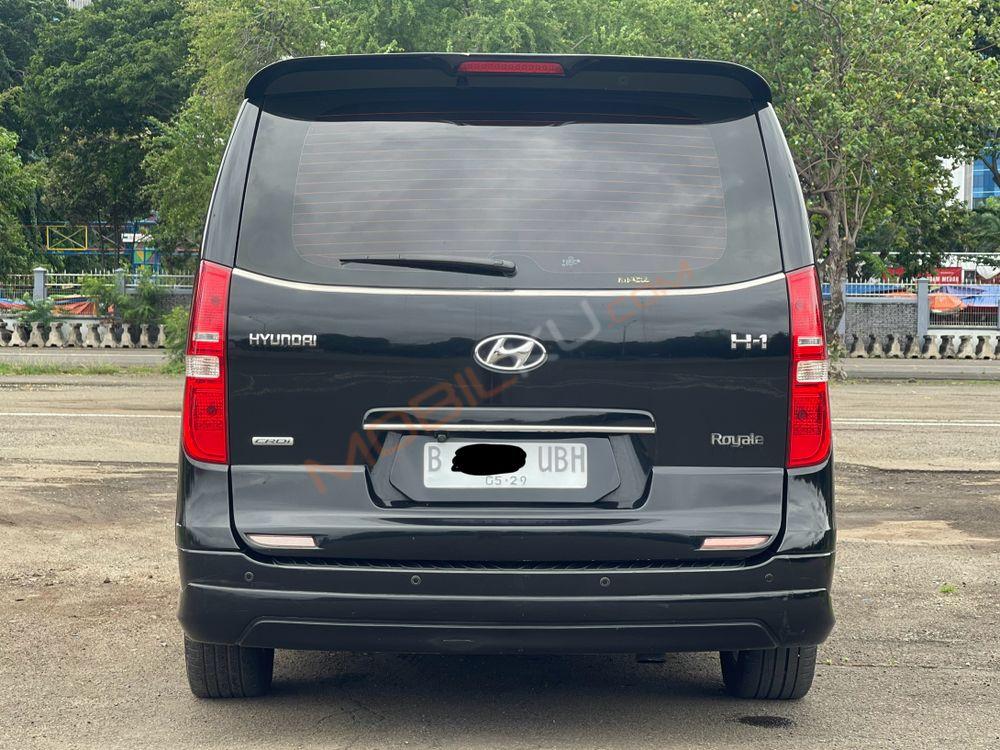 Mobil Hyundai H-1 2018