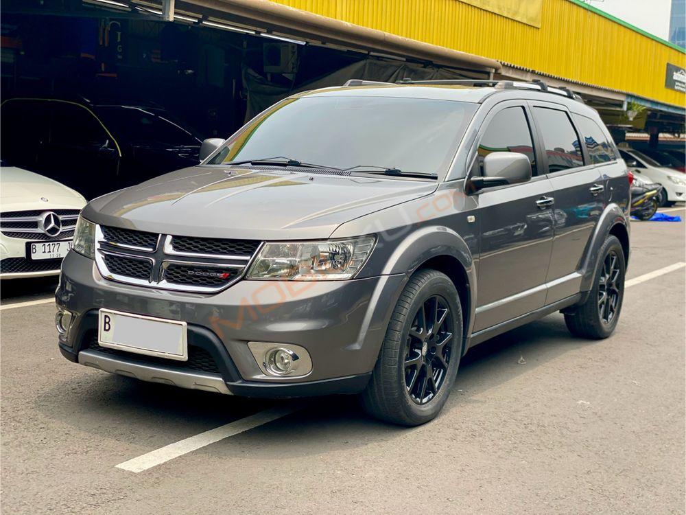 Mobil Dodge Journey 2013