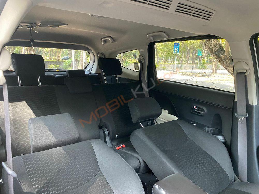 Mobil Toyota Rush 2019