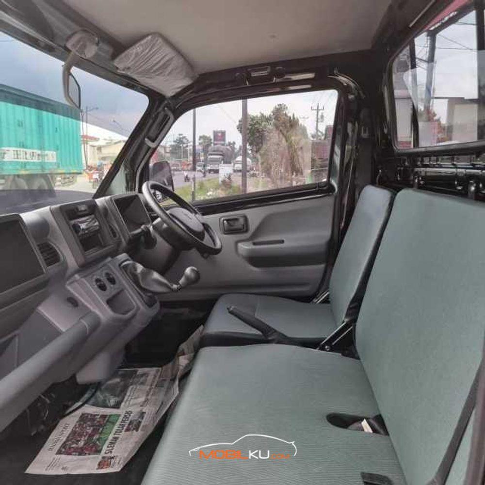 Mobil Suzuki Carry 2019