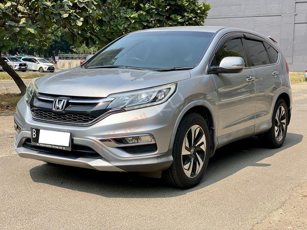 Mobil Honda CR-V 2017